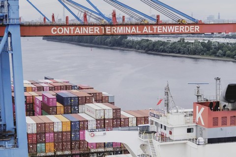 Altenwerder container terminal in Hamburg, 26/07/2024. /