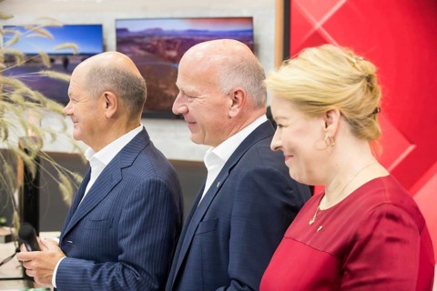 Olaf Scholz (Chancellor of the Federal Republic of Germany, SPD), Kai Wegner (Governing Mayor of