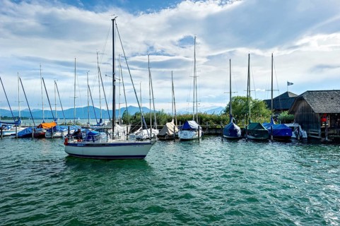 Sailing boats in Seebruck marina, Seeon, Chiemsee, Chiemgau, Upper Bavaria, Bavaria, Germany,