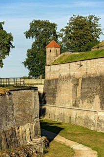 Guardhouse on fortress rampart, fortress wall with moat, bastion Roßmühle, Wülzburg fortress,