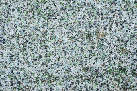 Glass gravel, glass chippings, broken glass, glass splinters