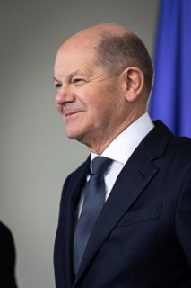 Olaf Scholz, Federal Chancellor, and Ferdinand Marcos Jr. (not pictured), President of the Republic