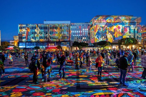 Essen Light Festival, in the city centre, light art on Kennedyplatz, the Berlin artist Daniel