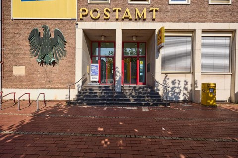 Entrance to the Wesel post office at Berliner-Tor-Platz in Wesel, Lower Rhine, Wesel district,
