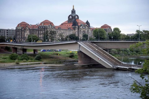 Partial collapse of the Carola Bridge in Dresden, 11/09/2024