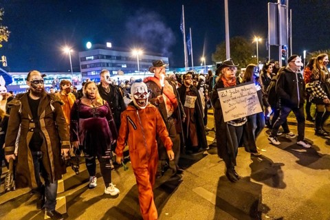 The Zombiewalk in Essen, on Halloween several hundred people, some dressed as scary zombies,