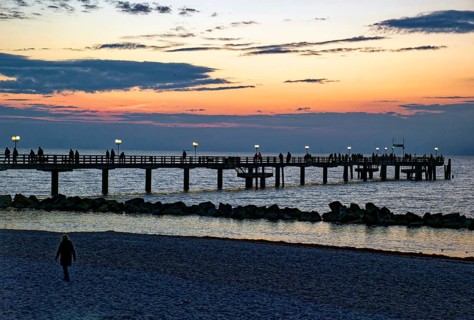 Baltic Sea beach, Baltic Sea coast with the Wustrow pier, evening mood, Baltic seaside resort