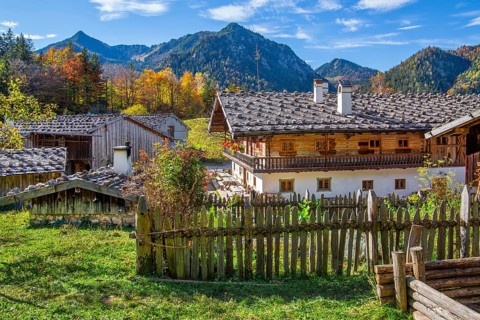 Markus Wasmeier Farm Museum in autumn, Schliersee, Mangfall mountains, Upper Bavaria, Bavaria,