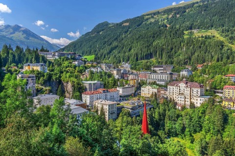 View of the village with Radhausberg 2613m, Bad Gastein, Gastein valley, Hohe Tauern, Pongau,