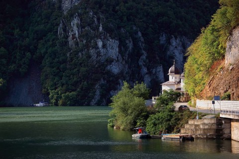 Wallachia, Din Valea Mracunei Monastery, Iron Tor tor nature park Park, on the Danube, on the Cazan