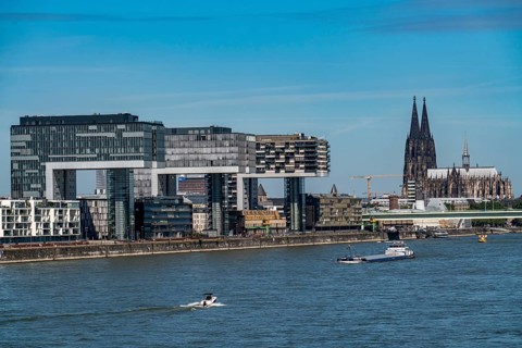 Crane houses, at the customs harbour, Cologne South, residential and office high-rises, cargo