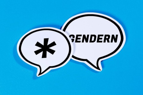 Gendering with gender stars as a symbol for gender-appropriate language in speech bubbles