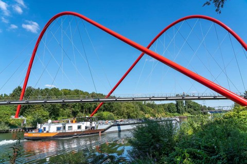 Nordsternpark, former site of the Nordstern colliery, double arch bridge over the Rhine-Herne Canal