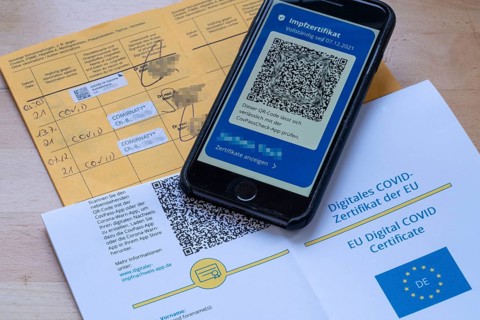 Vaccination booklet, proof of triple vaccination with the Corona vaccine from AstraZeneca and
