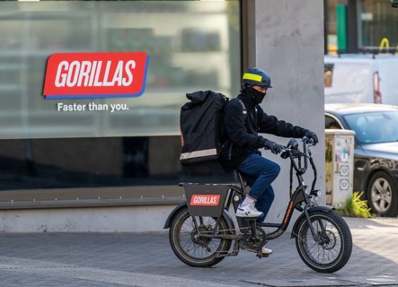 Bicycle courier from the fast delivery service Gorillas, delivers groceries, currently in over 20