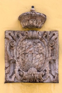 Royal coat of arms on a house wall, Regensburg, Upper Palatinate, Bavaria, Germany, Europe