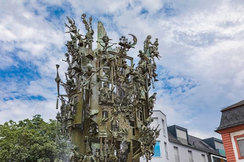 Carnival fountain on Schillerplatz in Mainz, Rhineland-Palatinate, Germany, Europe