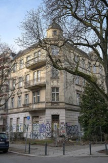 Vacant residential building Stubenrauchstraße corner Odenwaldstraße, Friedenau, Berlin, Germany,