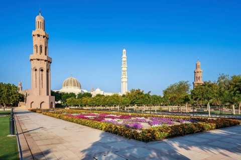 Sultan Qaboos Grand Mosque, blooming flowers in gardens, Muscat, Oman, Asia