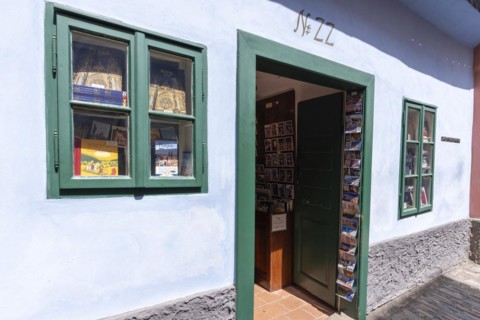 Franz Kafka House, Golden Lane, Prague, Bohemia, Czech Republic, Europe