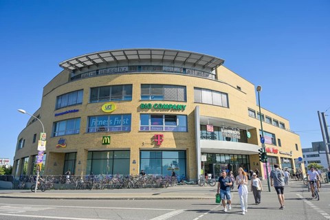 Bahnhof-Passagen shopping centre, Potsdam main station, Friedrich-Engels-Straße, Brandenburg,