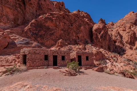 The Cabins built by the Civilian Conservation Corps inthe 1930s at Valley of Fire State Park near