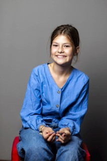 Girl, 8 years old, shows her emotions, Bonn, 04.10.2023