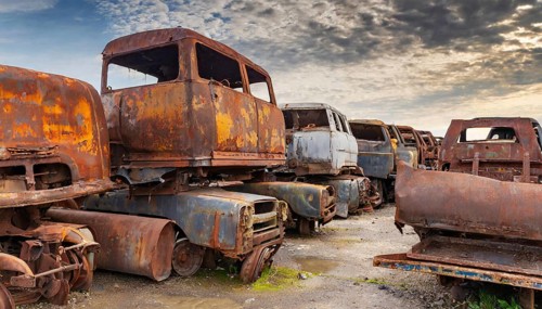 Rusty, abandoned lorries in a junkyard under a cloudy sky, symbol photo, AI generated, AI generated