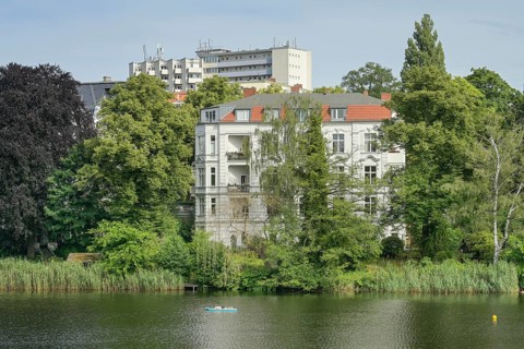Old building, residential building at Halensee, Grunewald, Charlottenburg-Wilmersdorf, Berlin,