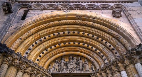 Homage to Mary, Mother of God, tympanum, Marienpforte, Marienpforte, Marienportall, Bamberg