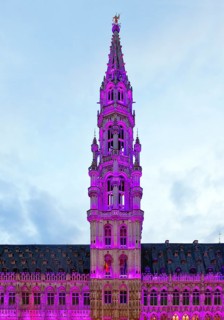 Hôtel de Ville, Stadhuis or City Hall, illuminated in the evening, Grand-Place, Grote Markt,