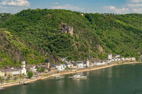 View of Sankt Goarshausen with Katz Castle and the Rhine, World Heritage Site Upper Middle Rhine