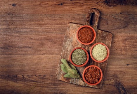 Georgian spices, in ceramic bowls, assortment, set of spices, utsho, adjika, Svan salt, ground