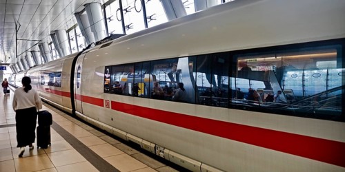 Intercity-Express ICE on the platform at the long-distance railway station, airport, Frankfurt am