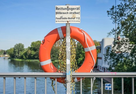Lifebuoy, Hohenzollern Canal, Seestraße, Wedding, Mitte, Berlin, Germany, Europe