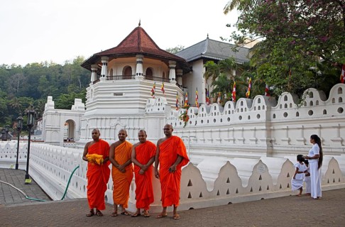 Buddhist monks at the Temple of the Tooth or Sri Dalada Maligawa, Kandy, Central Province, Sri