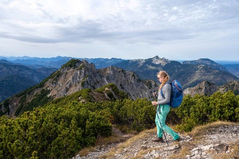 View over the mountain ridge of the Schindergebirge to the Bavarian Schinder, mountaineer on hiking
