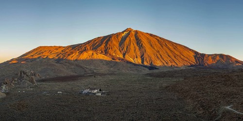 Panorama during the ascent to Alto de Guajara, 2715m, over the Teide National Park, Parque Nacional