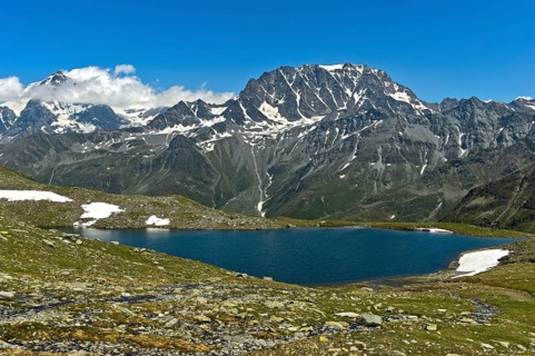 Grand Lé mountain lake and Mont Velan peak in the Valais Alps, Bourg-Saint-Pierre, Valais,
