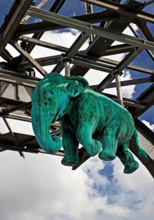 Elephant sculpture on an arch of the Wuppertal suspension railway, artist Jörg Mazur, LVR