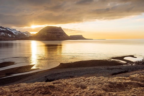 Sunset, Grundarfjörður, Kirkjufell, Snæfellsnes peninsula or Snæfellsnes, Iceland, Europe