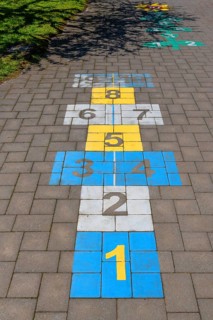 Children's skipping game in a kindergarten, Franconia, Bavaria, Germany, Europe