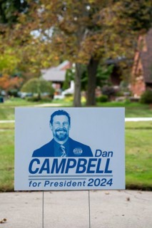 Grosse Pointe Park, Michigan USA, 1 October 2024, Lawn signs are popping up in the Detroit area