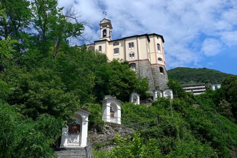 Pilgrimage route with chapels and pilgrimage church Madonna del Sasso, Locarno, Canton Ticino,