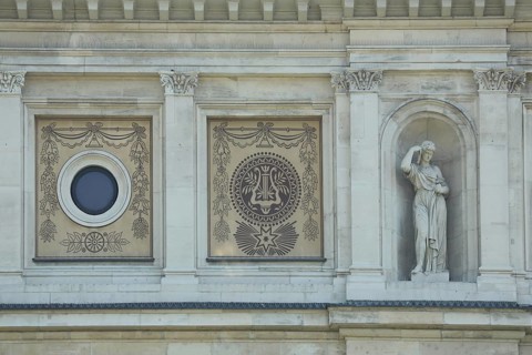 House wall with window, sculpture, figure and ornaments at the Alte Oper, Opernplatz, city centre,