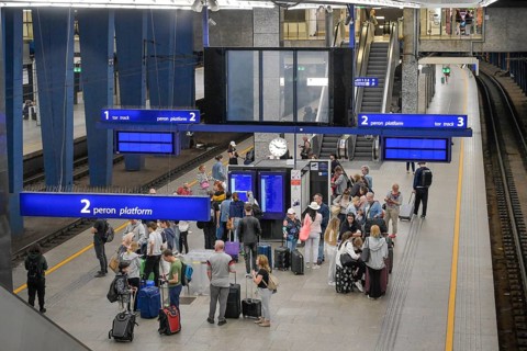 Platform, passengers, Warszawa Centralna railway station, Warsaw, Mazovian Voivodeship, Poland,