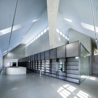 Archive of the avant-gardes