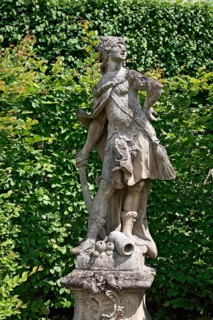 Figure in the park, Veitshöchheim Palace, former summer residence of the prince bishops of