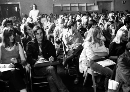 The congress of the DKP-affiliated Socialist German Workers' Youth (SDAJ) on 11.09.1971 in Bremen