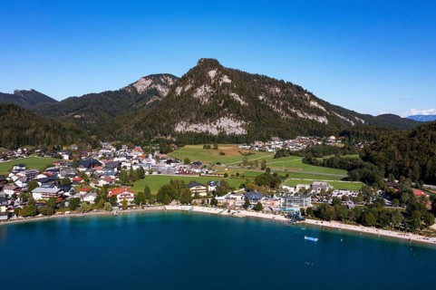 Drone shot, Fuschlsee, Fuschl am See, Alpine foothills, Salzkammergut, Land Salzburg, Austria,